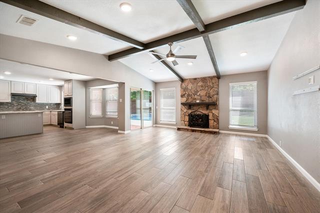 Building Photo - 3008 Bluebonnet Ln