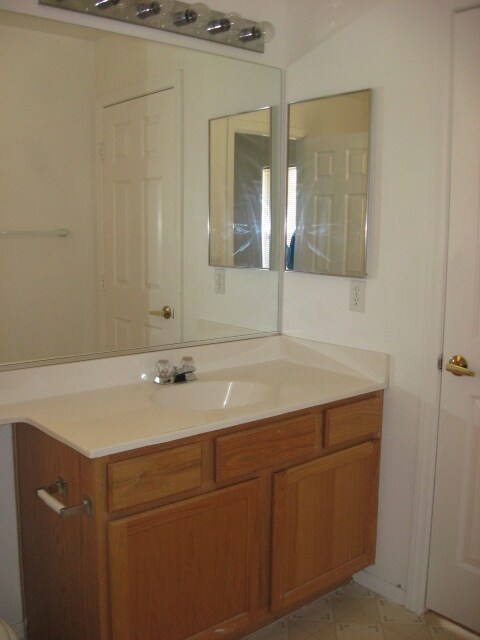 Building Photo - Beautiful Three Bedroom Home in Summerlin