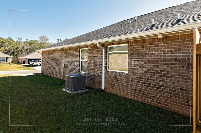Building Photo - Only $1500 for First Month's Rent!!! Smart 4 Bd / 2 Ba Home in West Mobile Gated Community