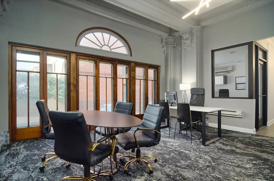 Interior Photo - The Buckingham Apartments