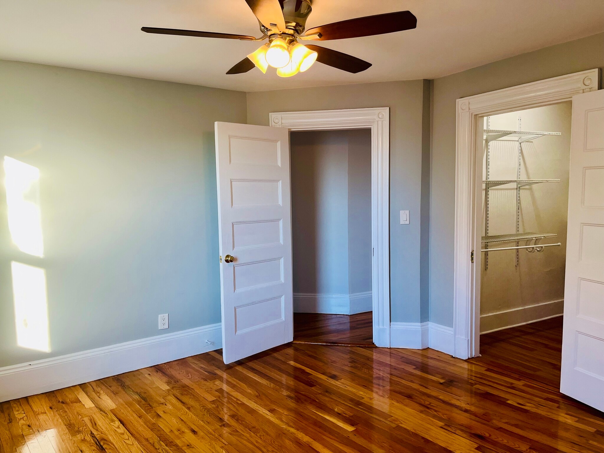 Building Photo - 47 W Wyoming Ave