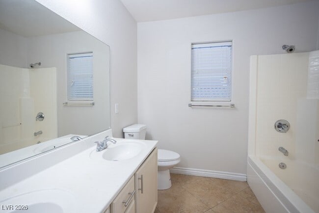 Building Photo - 1113 E Hammer Ln