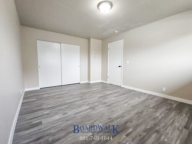 Building Photo - Amazing 2 bed 1 bath apartment in SLC