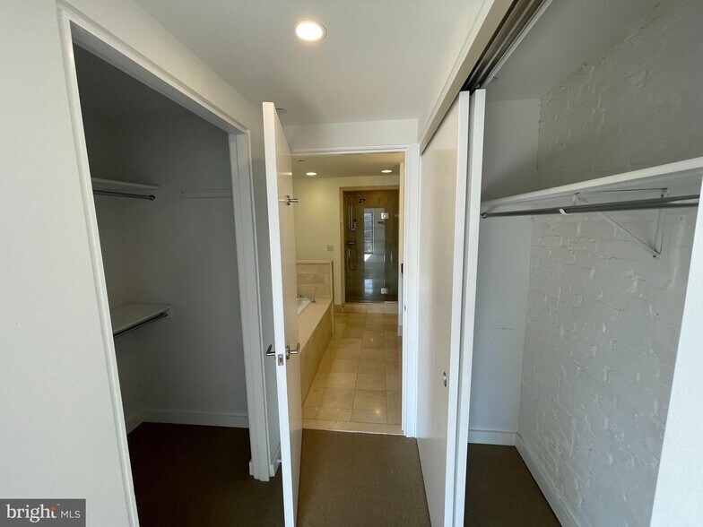 Building Photo - 3336 Cadys Aly NW