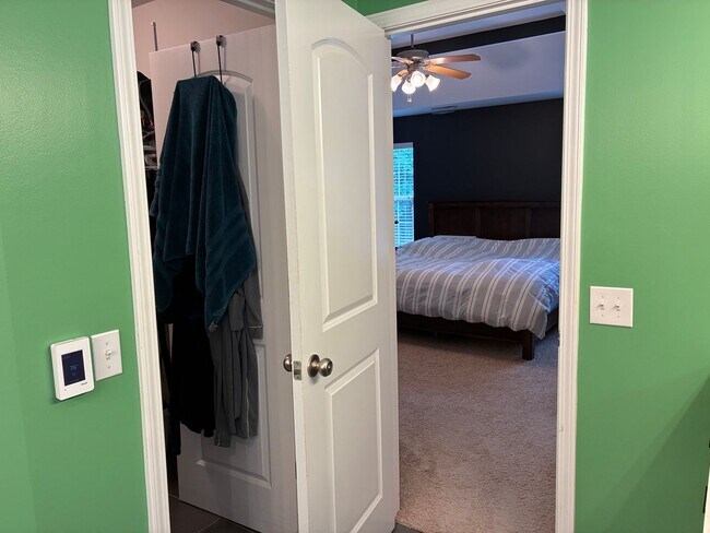 Building Photo - 400 Sea Eagle Dr