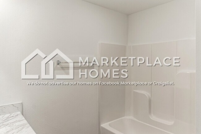 Building Photo - 29306 E 80th St S