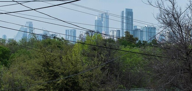 Building Photo - 1715 Taylor Gaines St