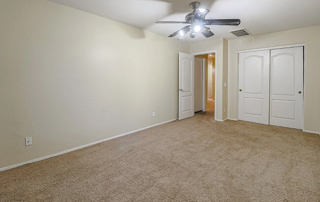 Building Photo - 17592 W Copper Ridge Dr