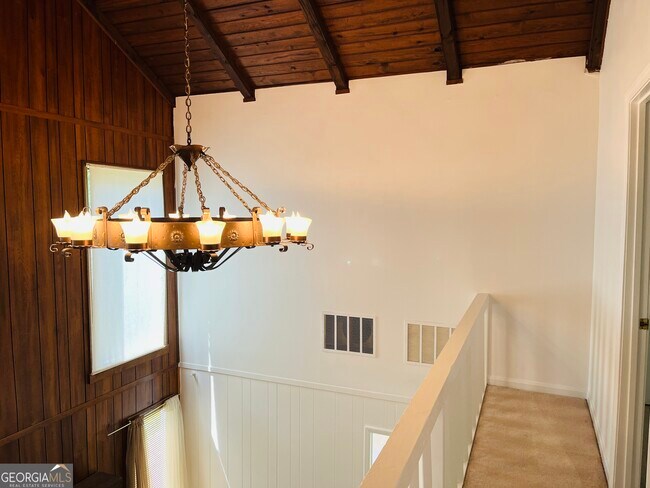 Building Photo - 2289 Roscoe Rd