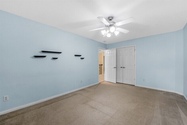 Building Photo - 7 Ebony Oaks Pl