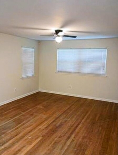 Building Photo - 1817 Wisteria Dr