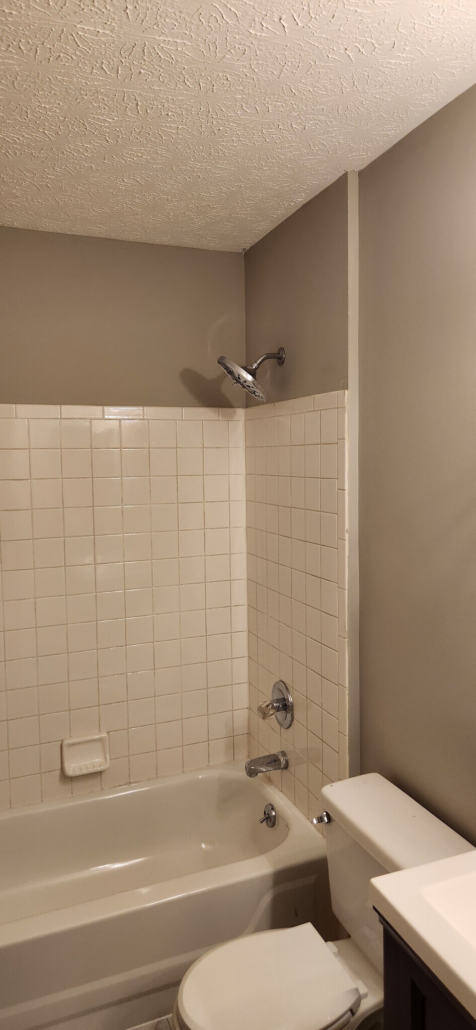 Building Photo - 8854 Eagleview Dr