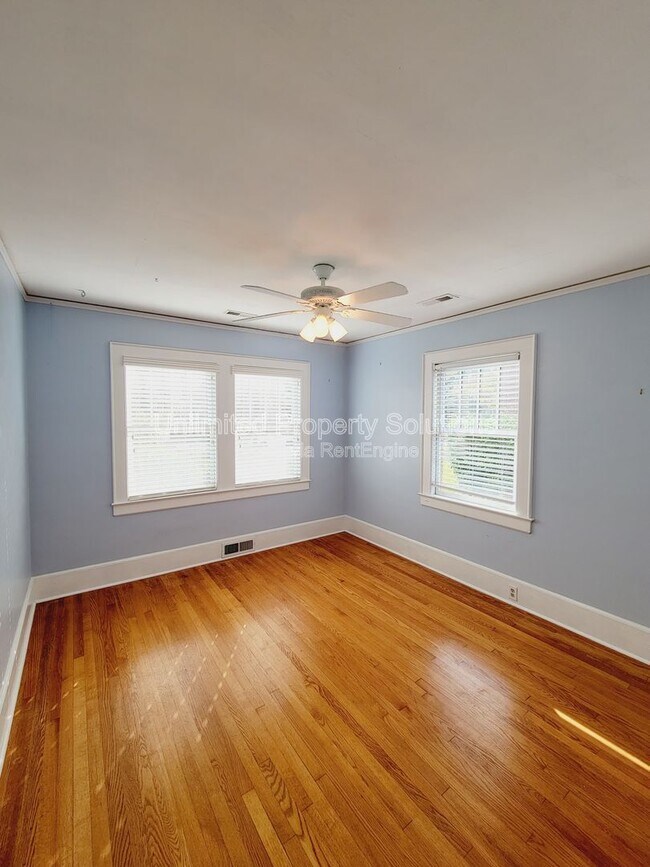 Building Photo - 116 Keaton Ave