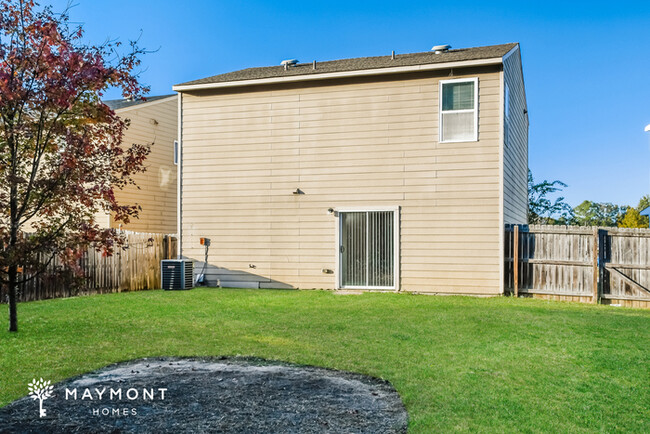 Building Photo - 3-Bedroom Home with Open-Concept Living