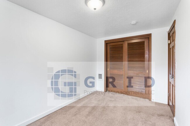 Building Photo - Charming 2-Bedroom Apartment in Markham!