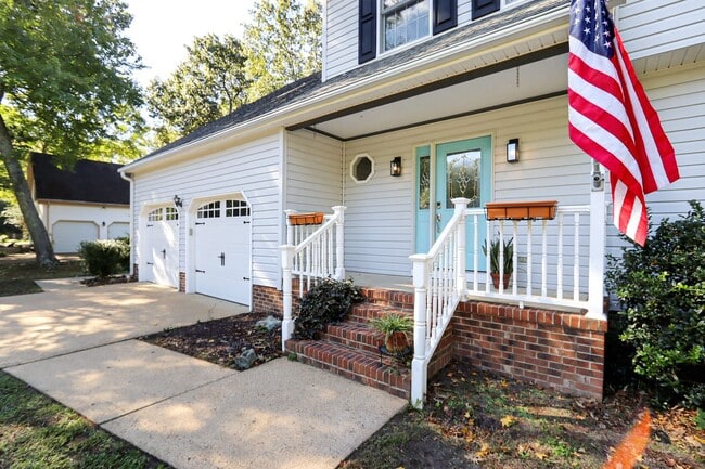 Primary Photo - 103 Jonquil Ct