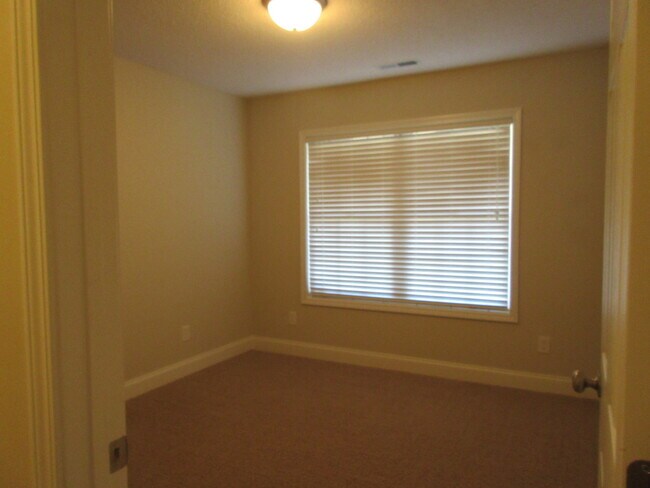 Building Photo - Beech Creek-Close to Shaw AFB