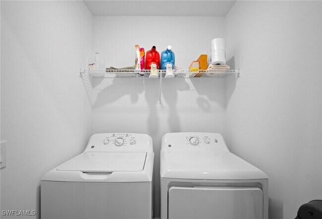 Building Photo - 43030 Greenway Blvd