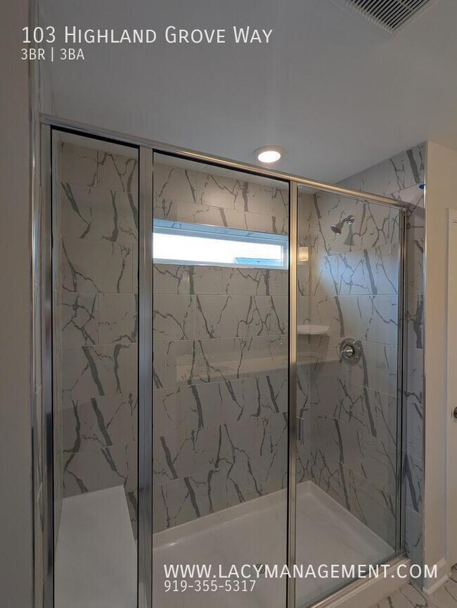 Building Photo - 103 Highland Grv Wy