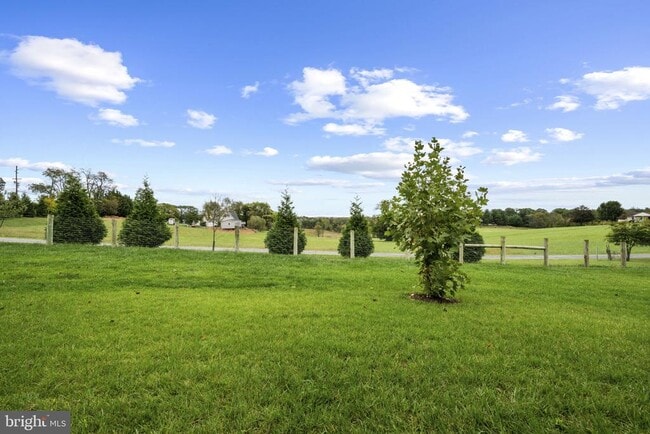 Building Photo - 7147 Starmount Ct