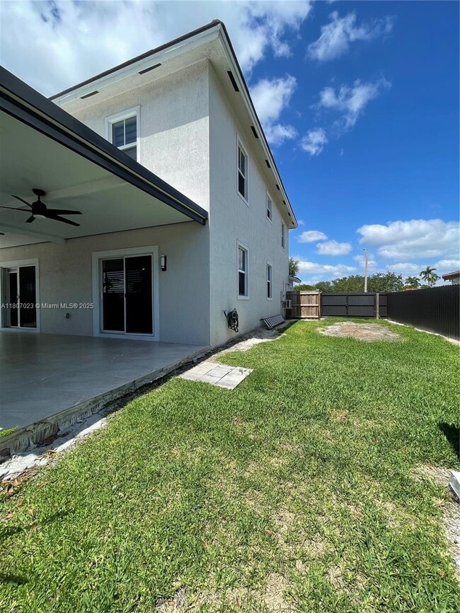 Building Photo - 24721 SW 112th Ct