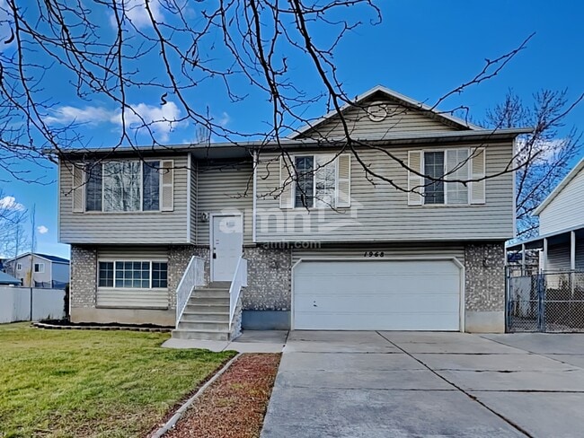 Building Photo - 1968 S 1550 W