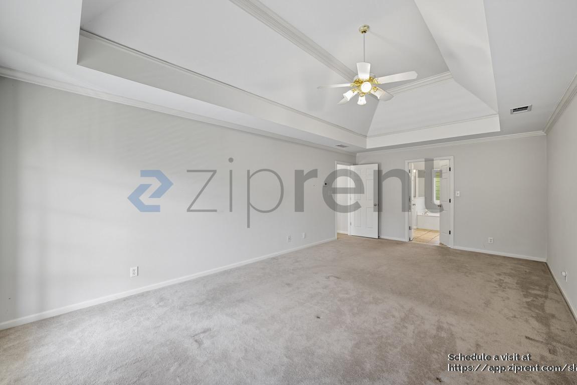 Building Photo - 126 Laurel Ridge Dr