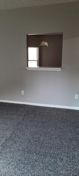 Building Photo - 3181 Stratus Ct