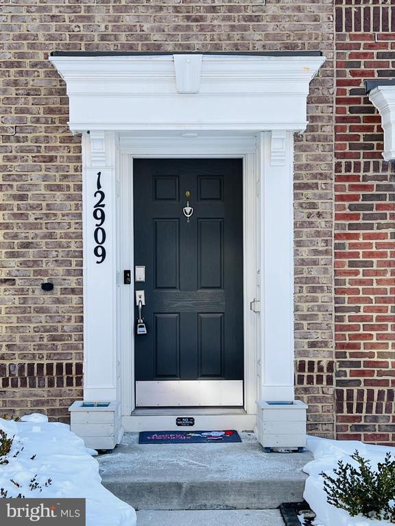 Building Photo - 12909 Brickyard Blvd