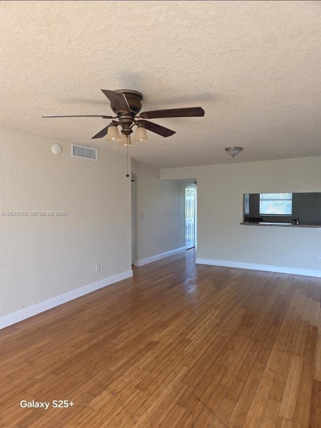 Building Photo - 1800 SW 81st Ave