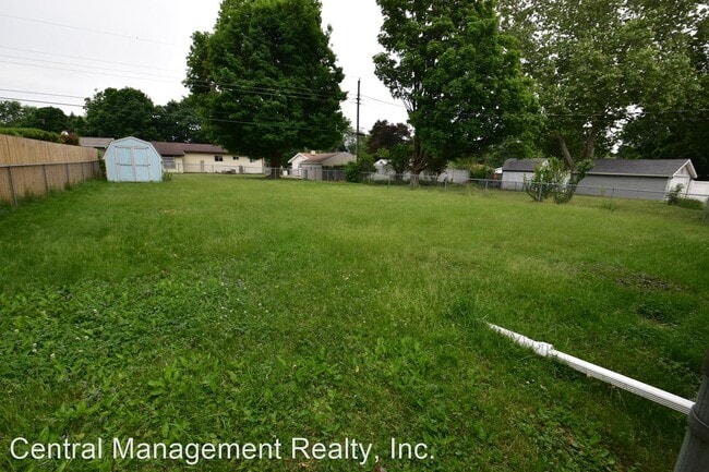 Building Photo - 3 br, 1 bath House - 4039 Manor Drive