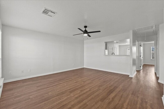 Building Photo - 5115 Caicos Calle