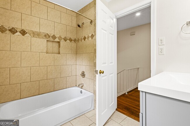 Building Photo - 2955 Appling Way