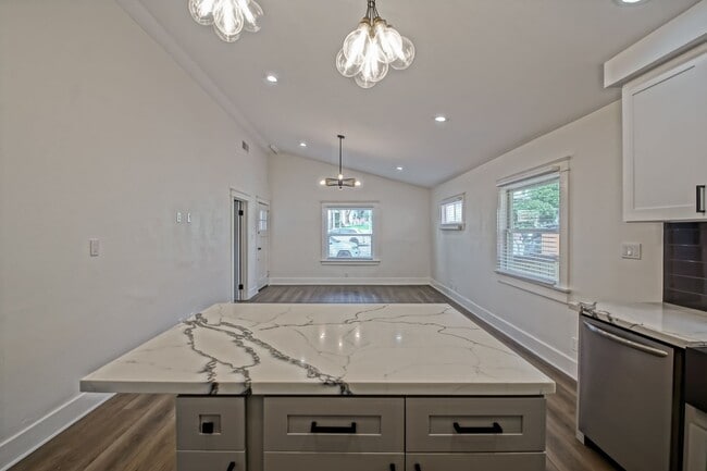 Building Photo - Remodeled, Bright & Charming Single-Story Home on Oversized Lot w/ Huge Back Yard, Front Yard w/ ...