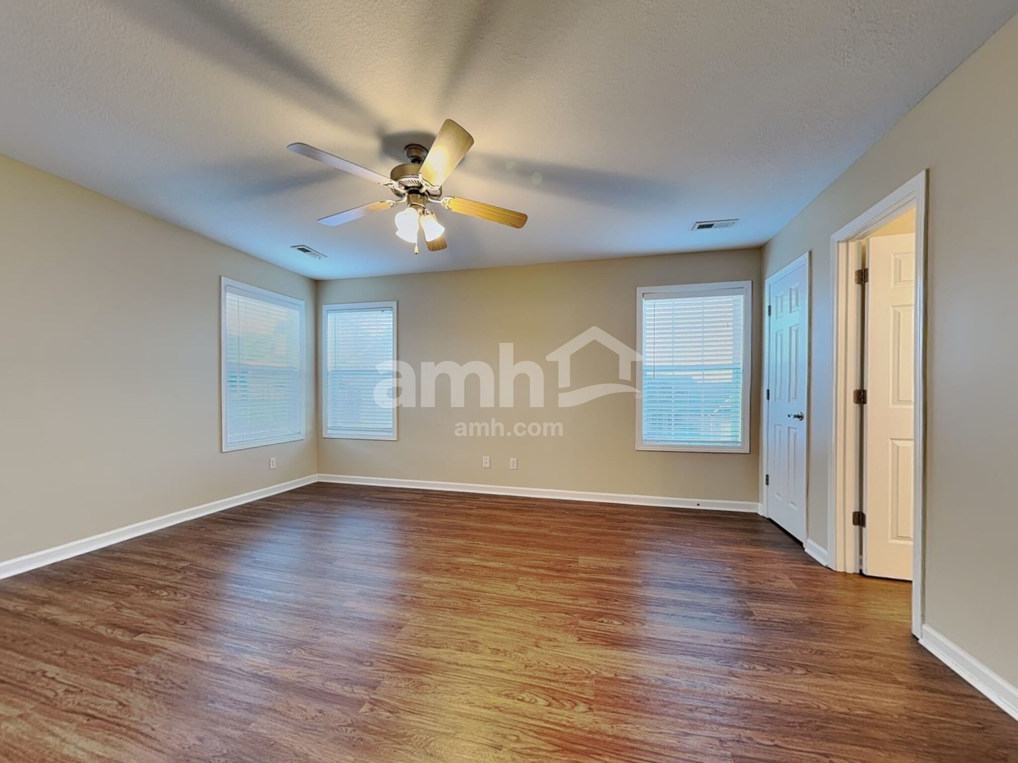 Building Photo - 4515 Everwood Oak Ln