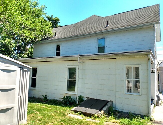 Building Photo - 67 N Federal St