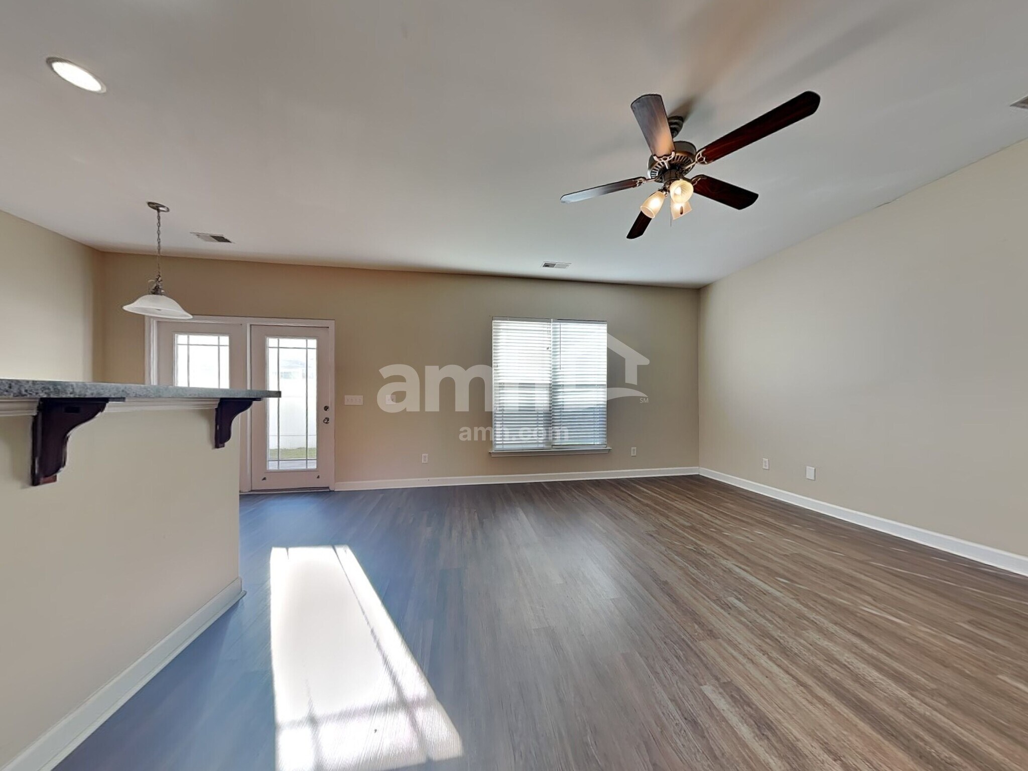 Building Photo - 35 Summer Hill Ct