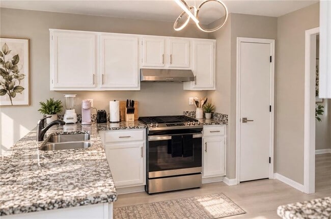 Building Photo - 4974 Windsor Downs Dr