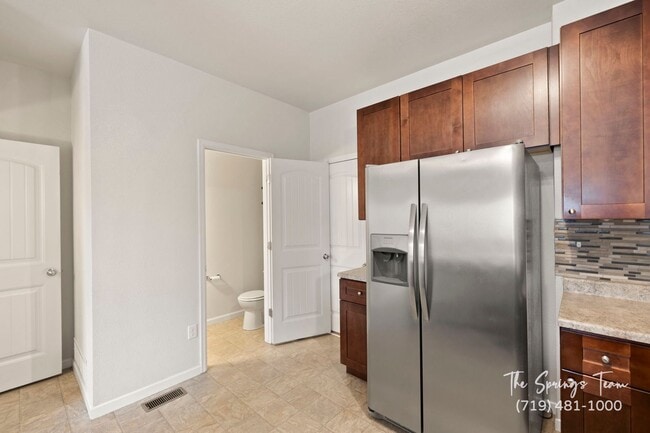 Building Photo - MODERN COMFORT IN LINCOLN COMMONS COMMUNITY IN WIDEFIELD | 3BD/3.5BA - Security Deposit Waiver Av...