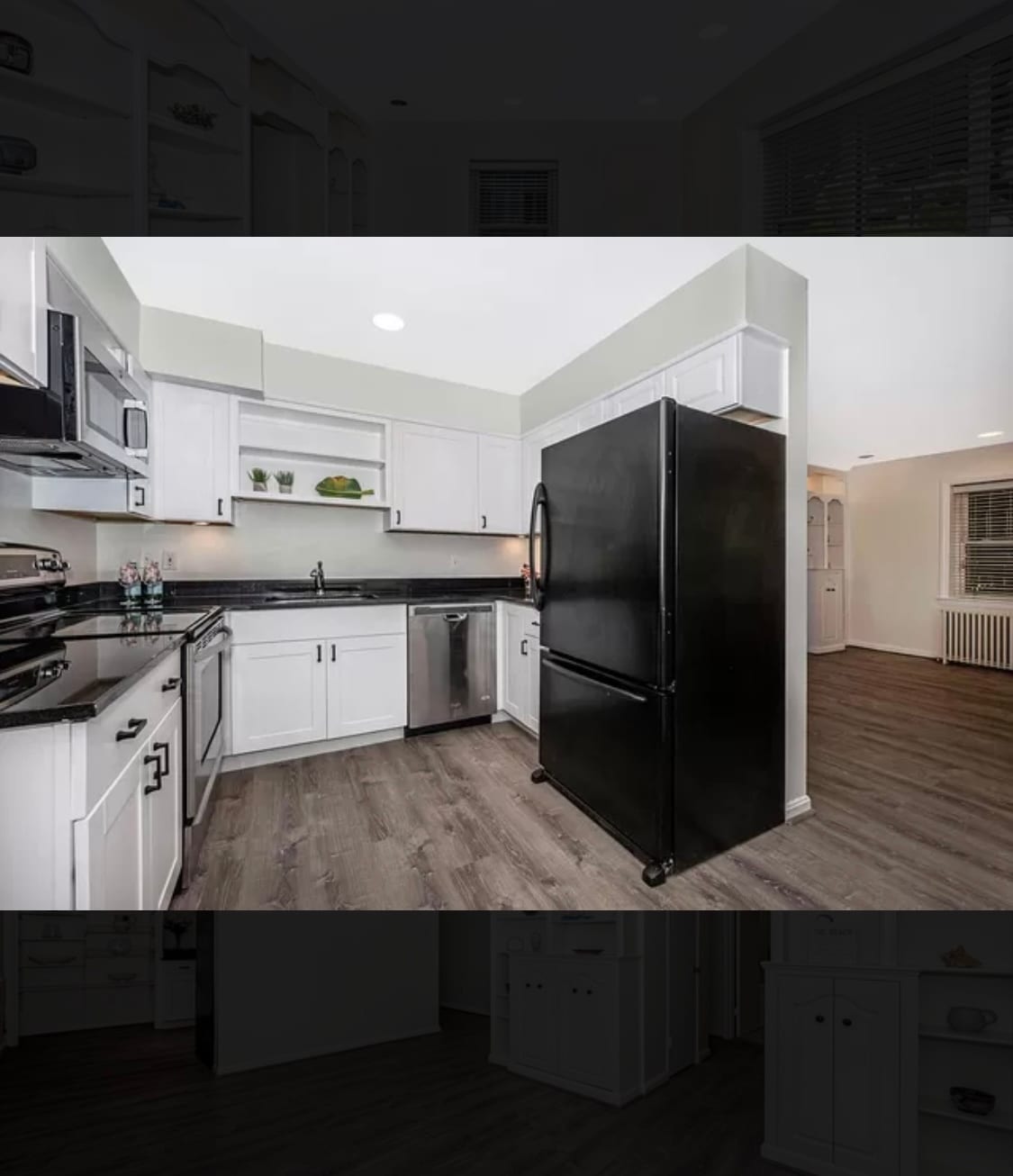 Building Photo - 7036 Strathmore St