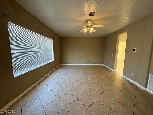 Building Photo - 1532 Honey Vista Ln