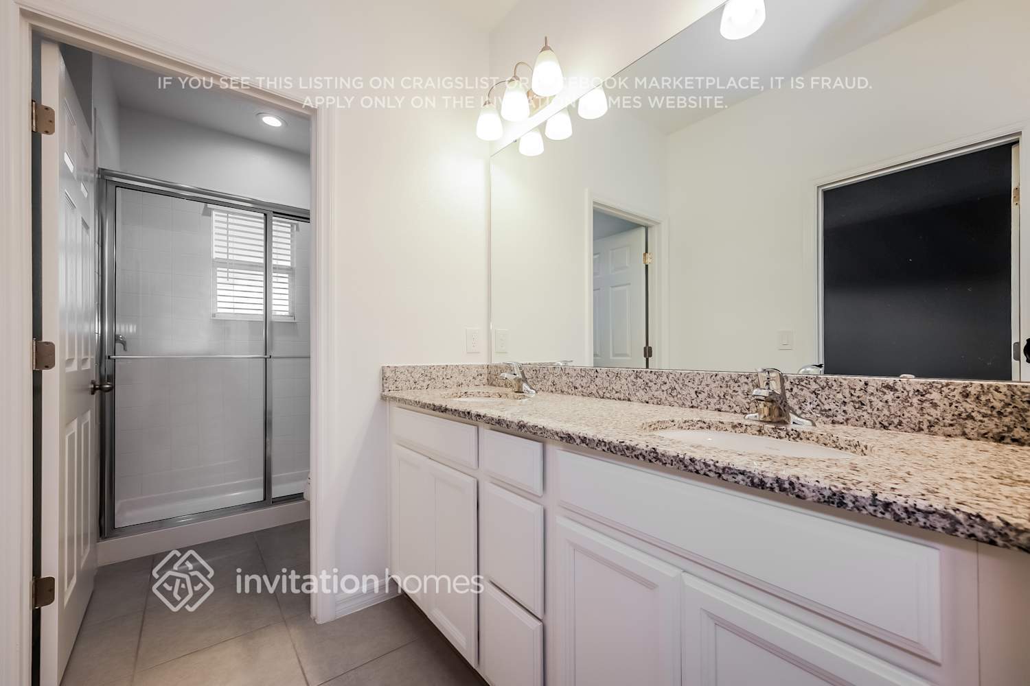 Building Photo - 4265 Gumbo Limbo Dr