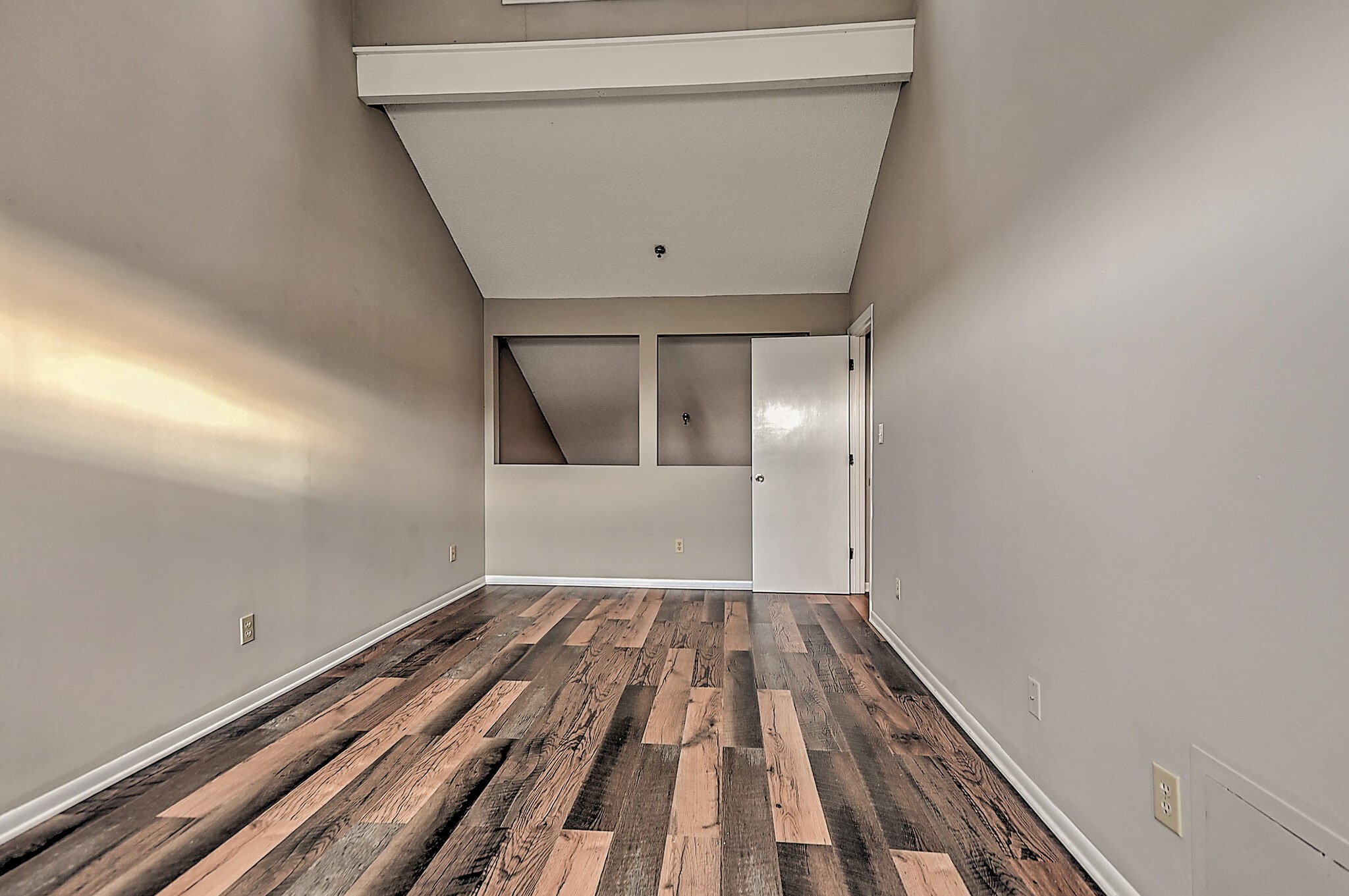 Building Photo - 109 Beechnut St