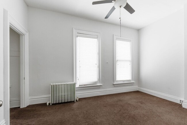 Building Photo - Huge Brick House in Victorian Village/Short North, Beautiful Woodwork 3 Car Garage and Swimming pool