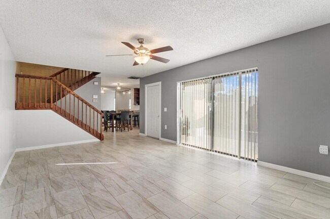 Building Photo - 2410 24th Way