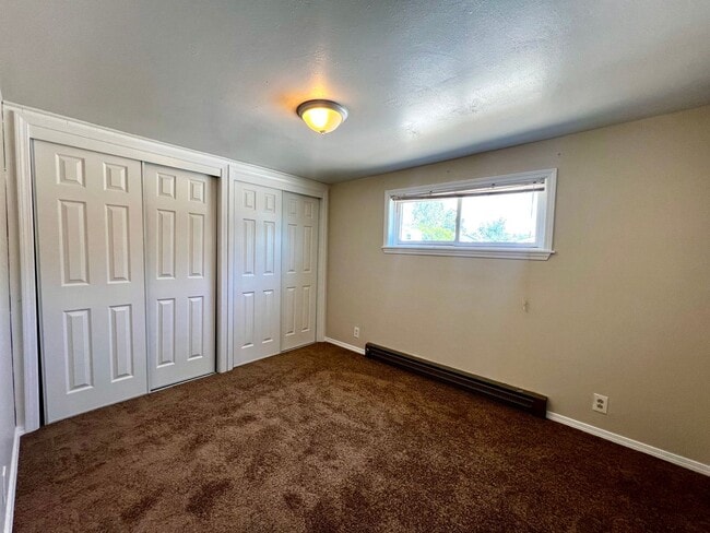 Building Photo - Non-Refundable & Security Deposit Total: $...