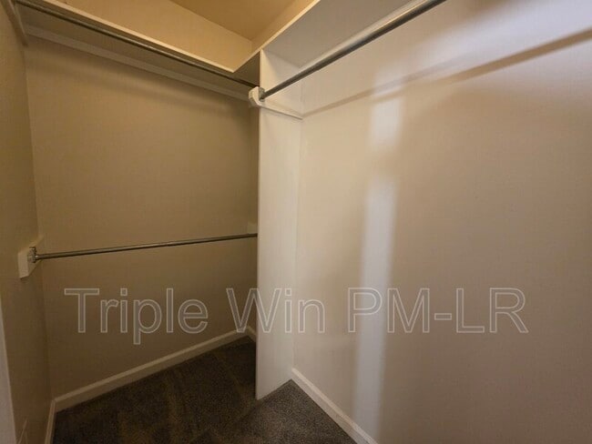 Building Photo - 12512 Woodbury Dr