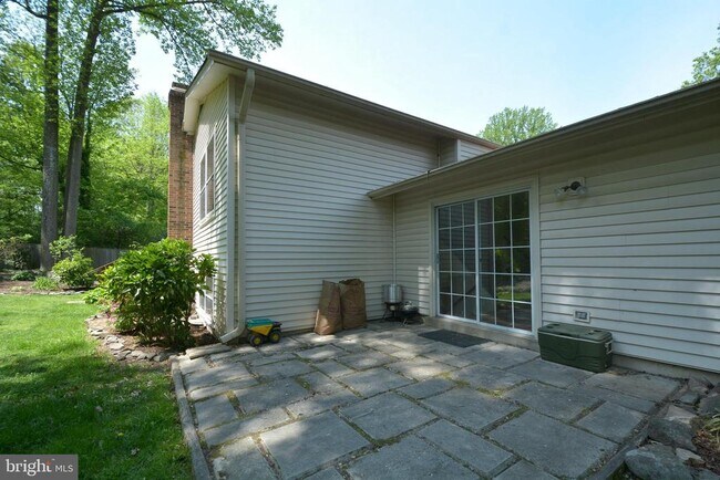 Building Photo - 7307 Fathom Ct