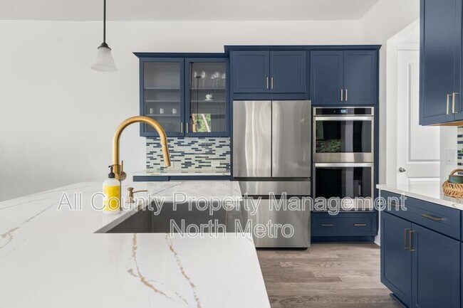 Building Photo - 382 Tillman Pass