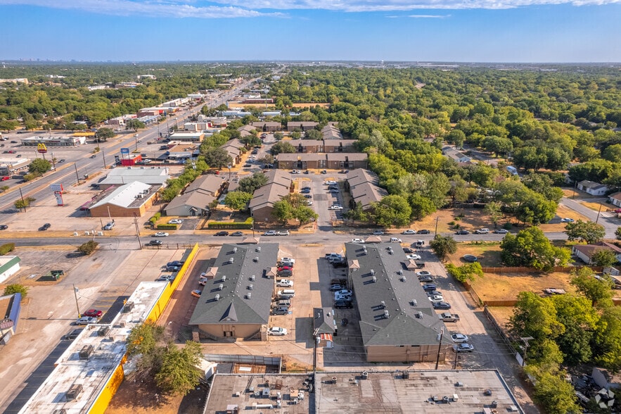 Aerial Photo - Spanish Cove Apartments
